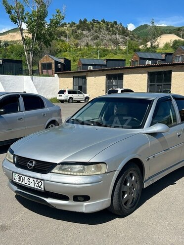 Opel Vectra-5
