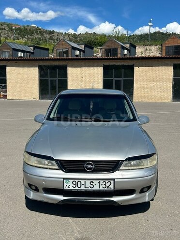 Opel Vectra-1