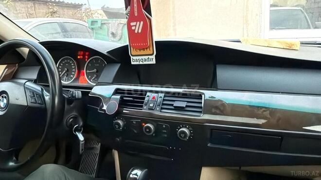 BMW 525-7
