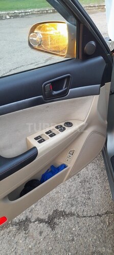 Hyundai Sonata-11