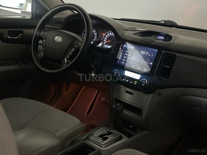 Kia Optima-14