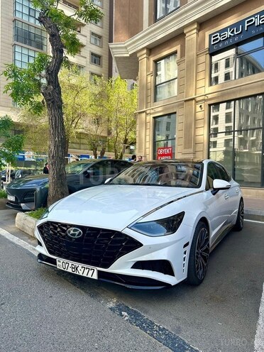 Hyundai Sonata-6