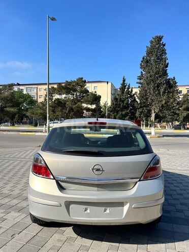 Opel Astra-4