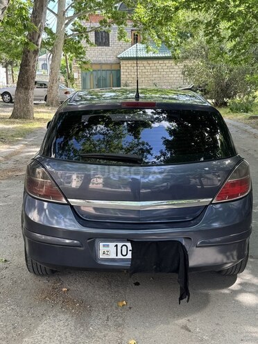 Opel Astra-2