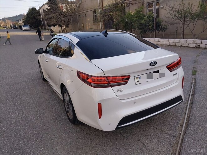 Kia K5-7