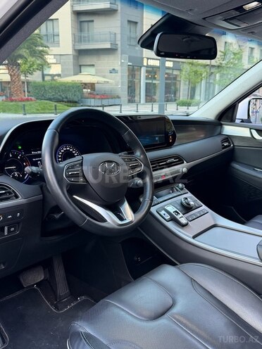 Hyundai Palisade-13