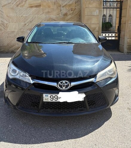Toyota Camry-1