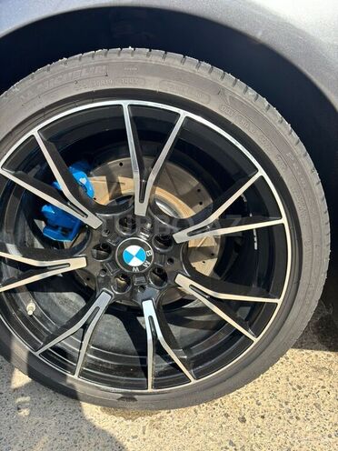 BMW 528-9