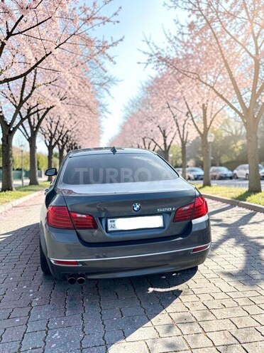 BMW 528-11