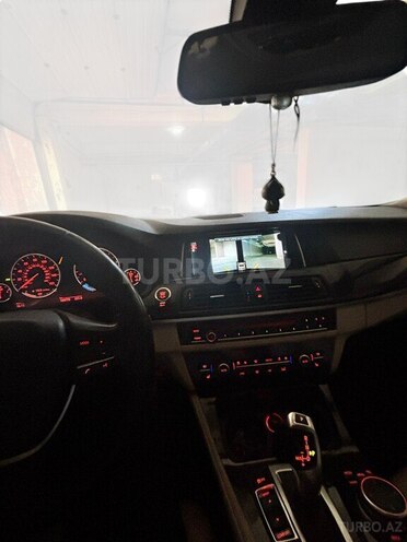 BMW 528-8