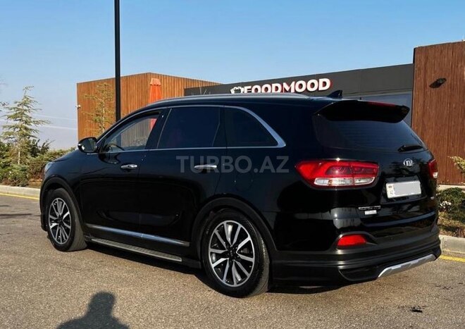 Kia Sorento-3