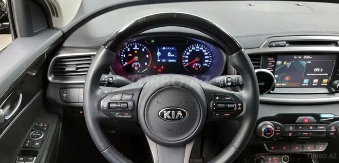 Kia Sorento-15