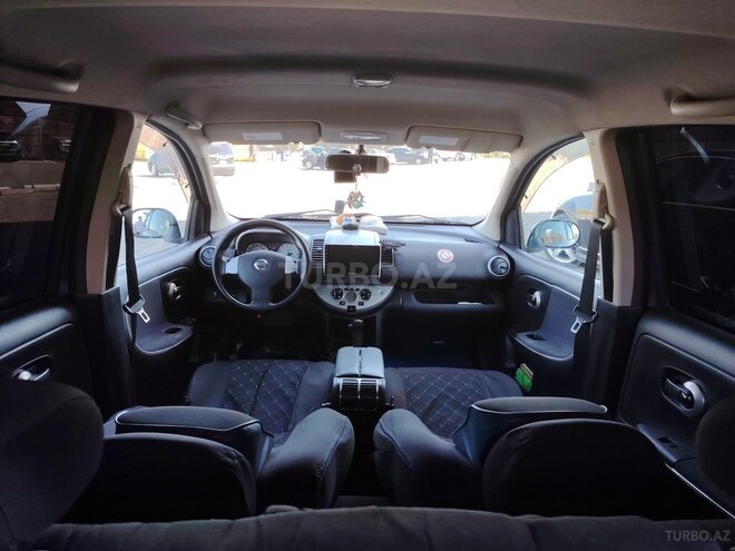 Nissan Note-7