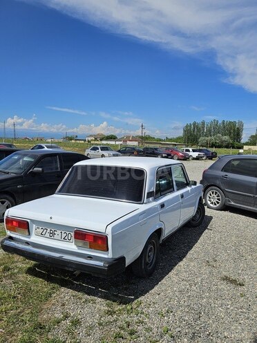 LADA (VAZ) 2107-6