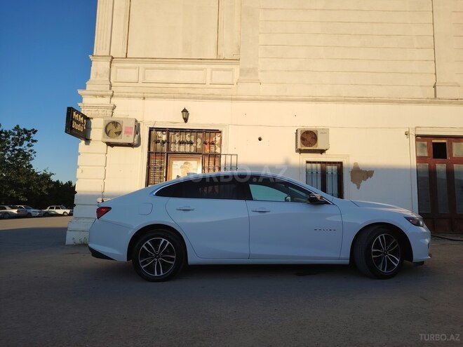 Chevrolet Malibu-7