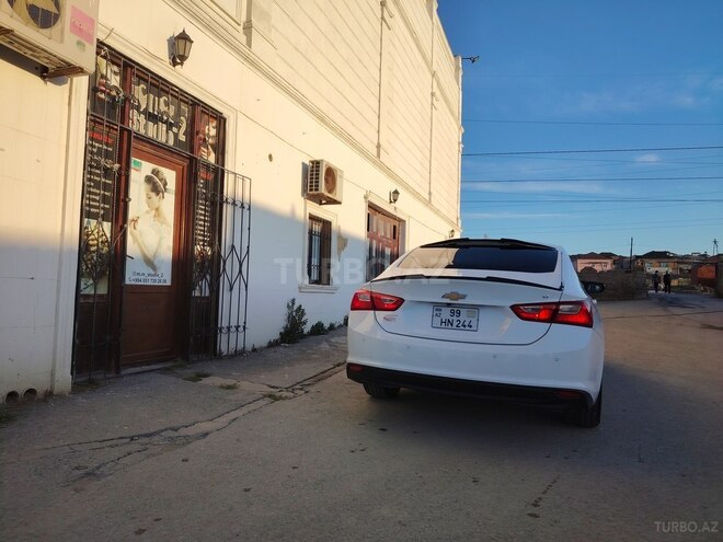 Chevrolet Malibu-12
