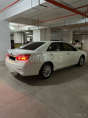 Toyota Camry-4