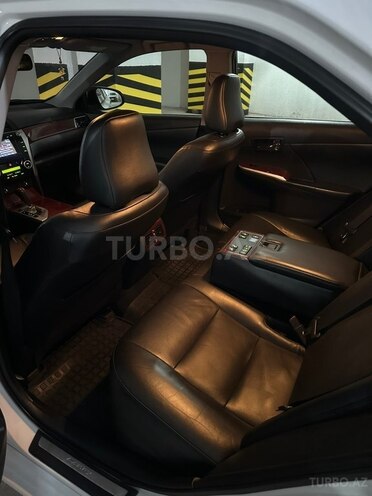 Toyota Camry-10