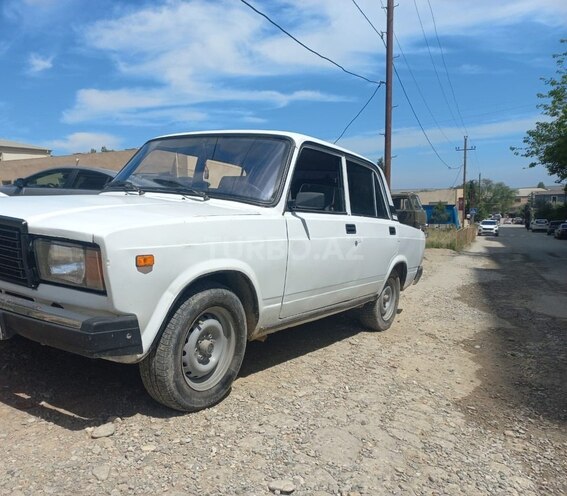 LADA (VAZ) 2107-4