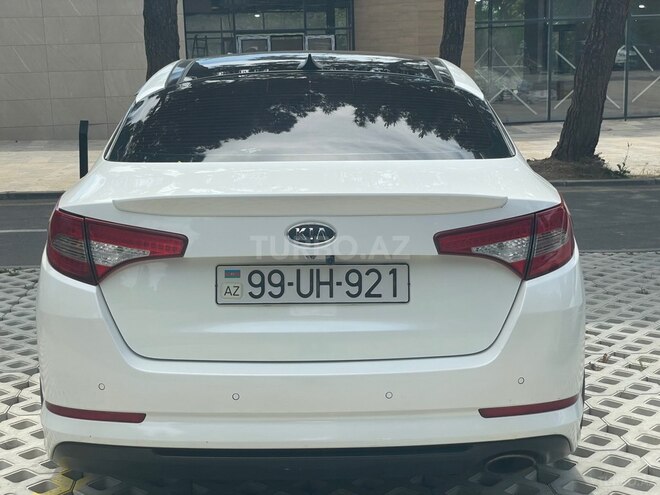 Kia Optima-10