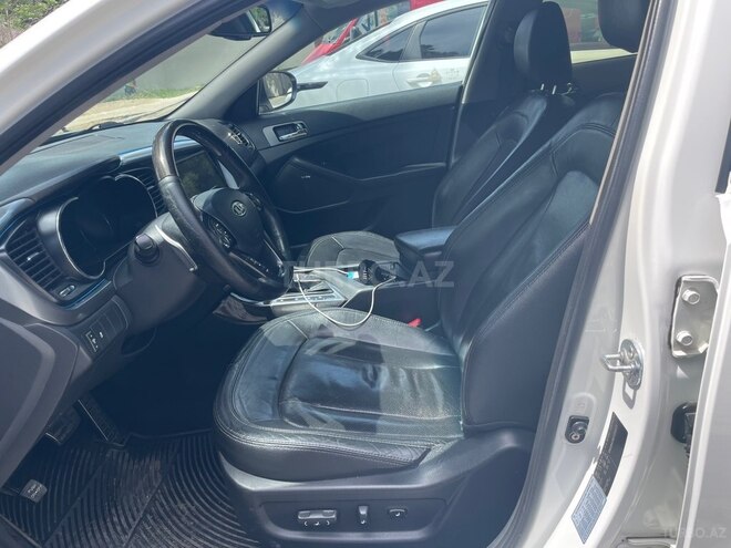 Kia Optima-15