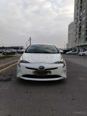 Toyota Prius-1