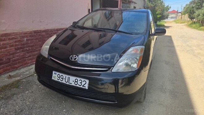Toyota Prius-2