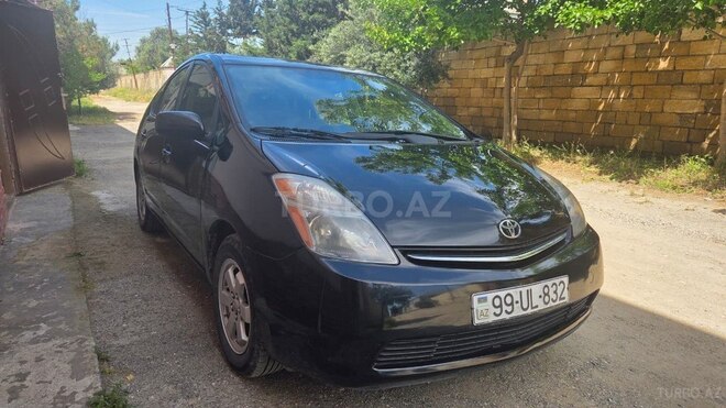 Toyota Prius-3