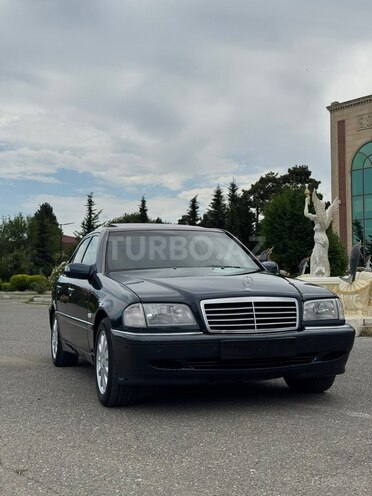Mercedes C 240-1