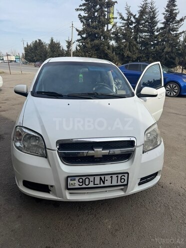 Chevrolet Aveo-1