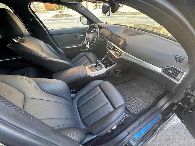 BMW 330-8