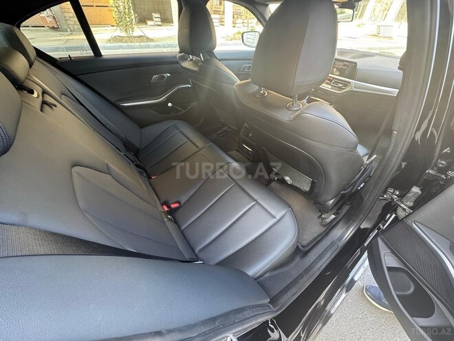 BMW 330-9