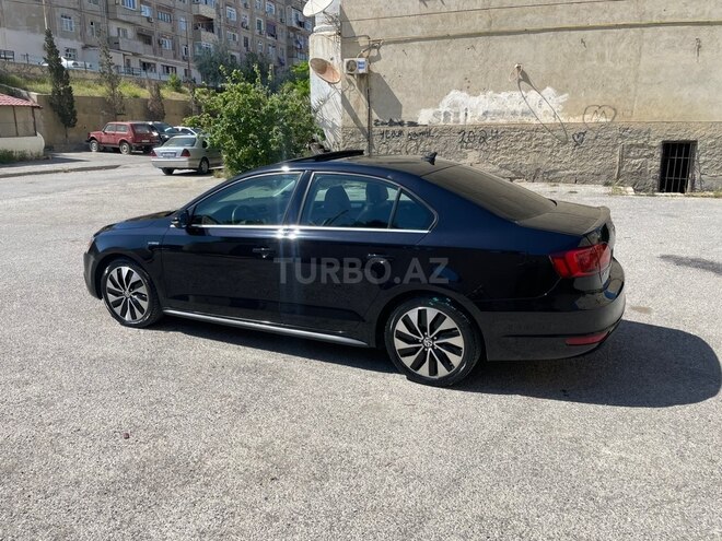 Volkswagen Jetta-7