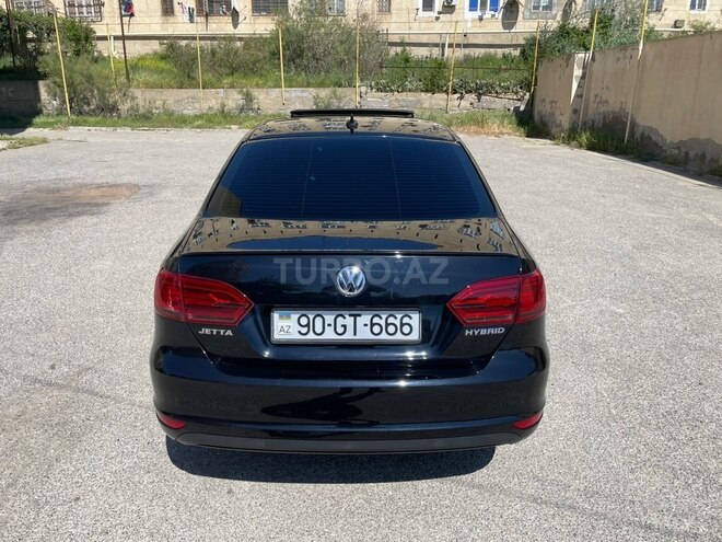 Volkswagen Jetta-9
