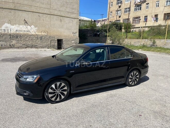 Volkswagen Jetta-12