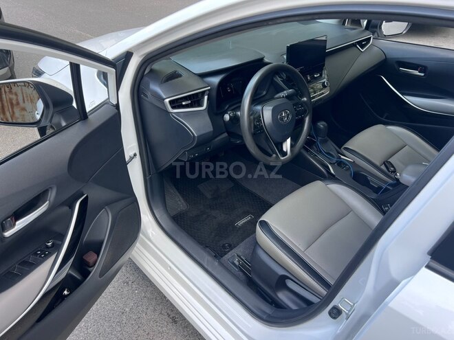 Toyota Corolla-4