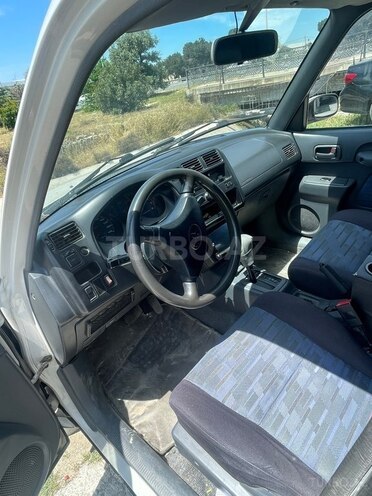 Toyota RAV4-7