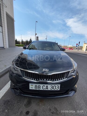 Kia K5-1