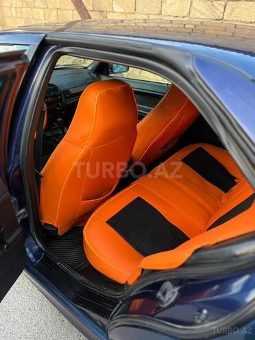 BMW 320-11