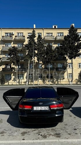 Hyundai Sonata-2