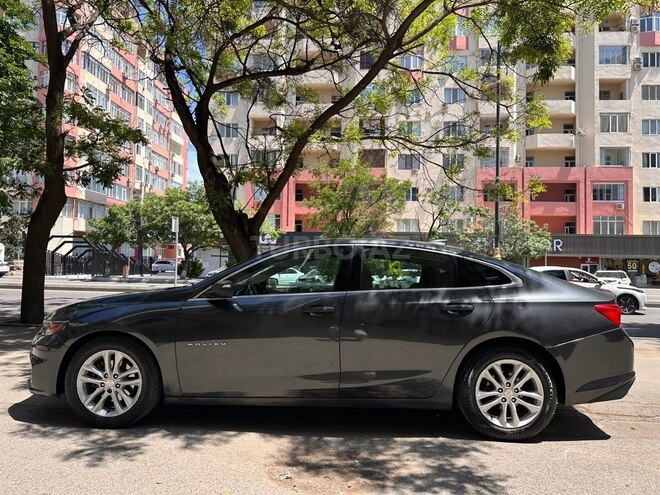 Chevrolet Malibu-8