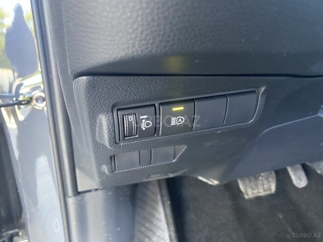 Toyota Frontlander-13