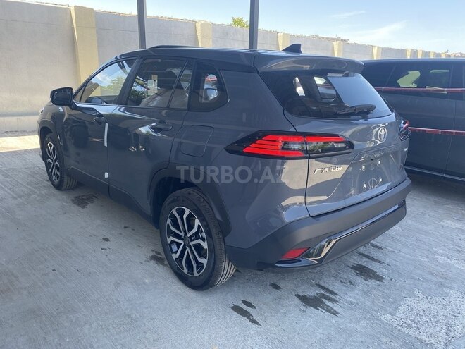 Toyota Frontlander-12