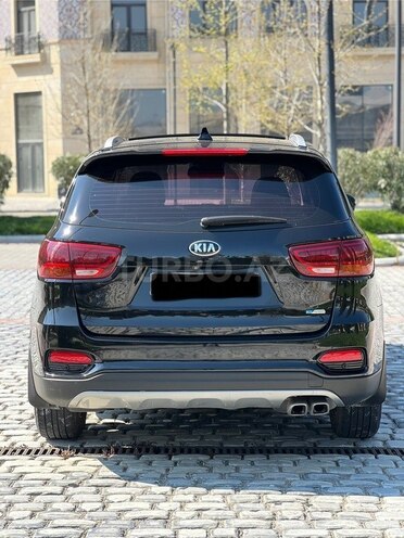 Kia Sorento-7