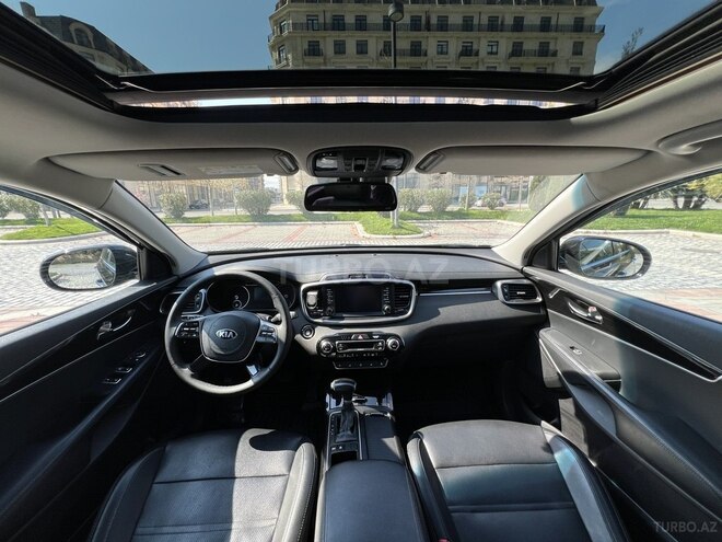 Kia Sorento-10