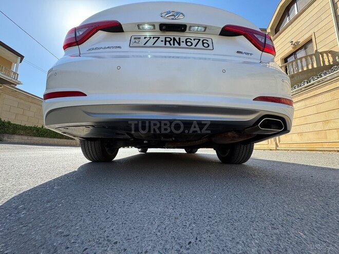 Hyundai Sonata-10