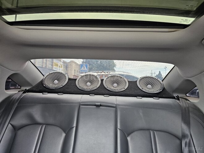 Hyundai Sonata-12