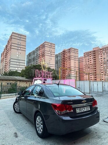 Chevrolet Cruze-7