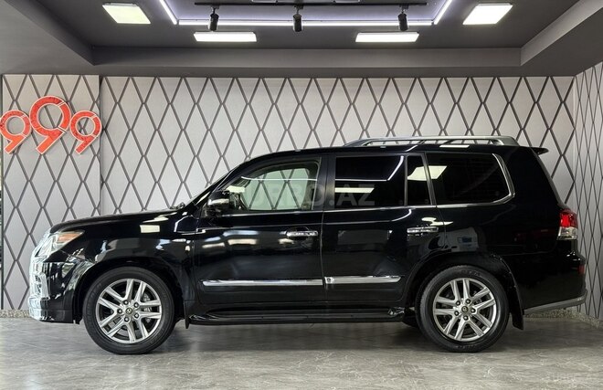 Lexus LX 570-6