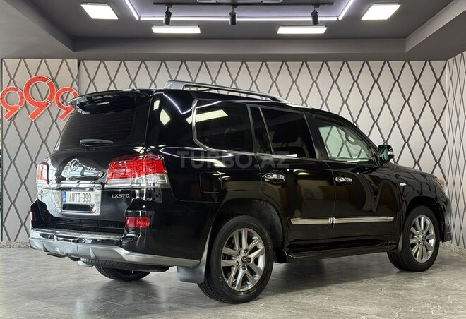 Lexus LX 570-4
